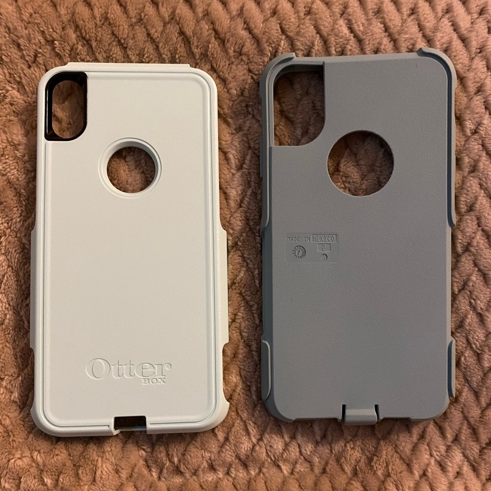 iPhone XS Max otter box case ( teal )